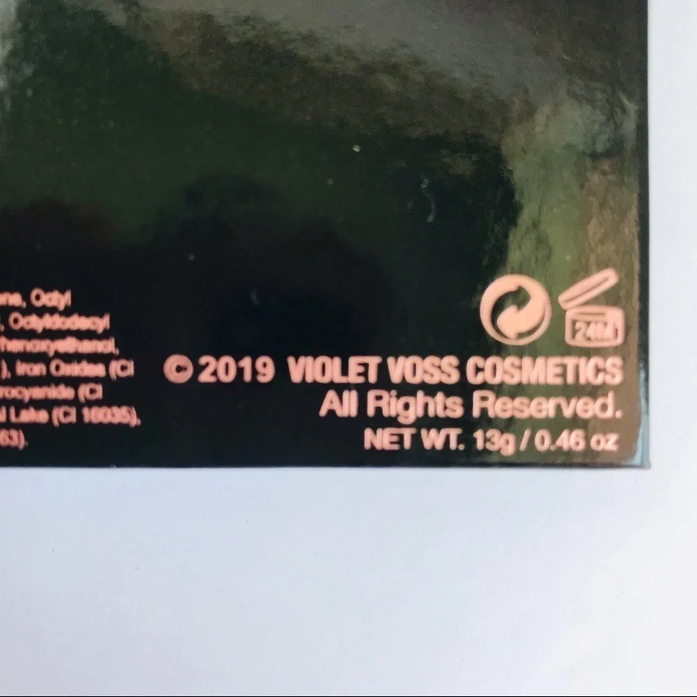NEW Violet Voss Essentials Palette Pro Series